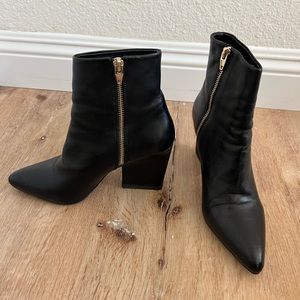 Alexander wang size 36 boots